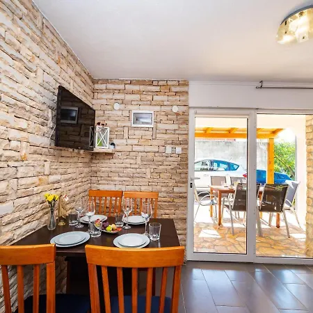 Apartment Apartment-maia-lena-a1